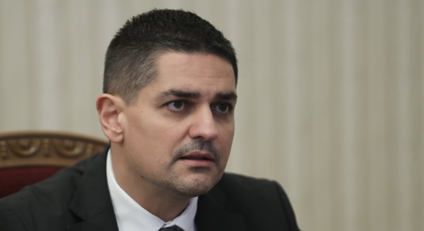 Радостин Василев: Ахмед Доган е вреден и трябва да бъде арестуван