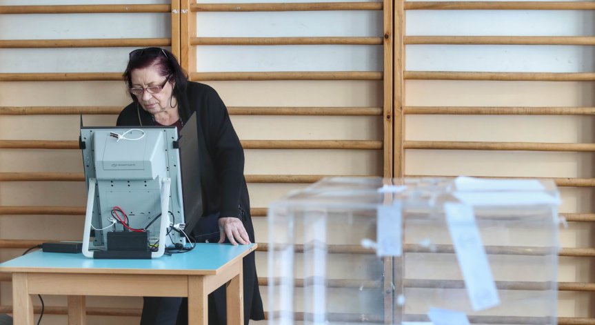 Прокуратурата: София и Бургас водят по досъдебни производства за изборни престъпления