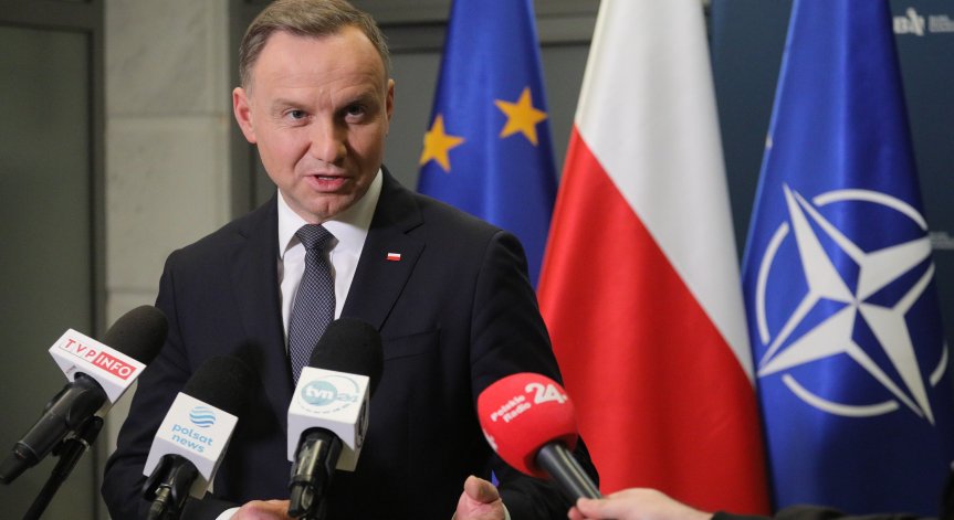 Анджей Дуда: Много е вероятно смъртоносната ракета да е изстреляна от Украйна