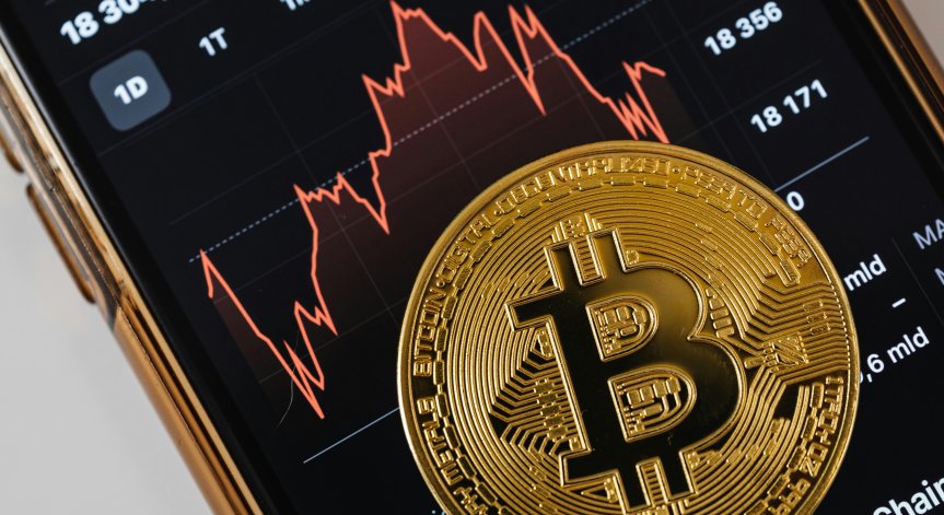 Крипто ще се регулира по същия начин, както чуждестранната валута в Русия.