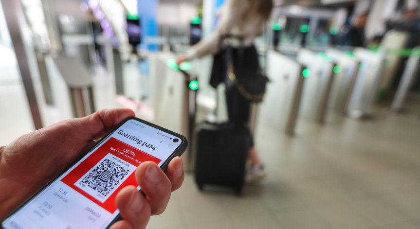 Следете полетната информация в реално време