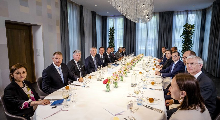 Изненада за лидерите: Руска салата на срещата на върха на НАТО в Мадрид