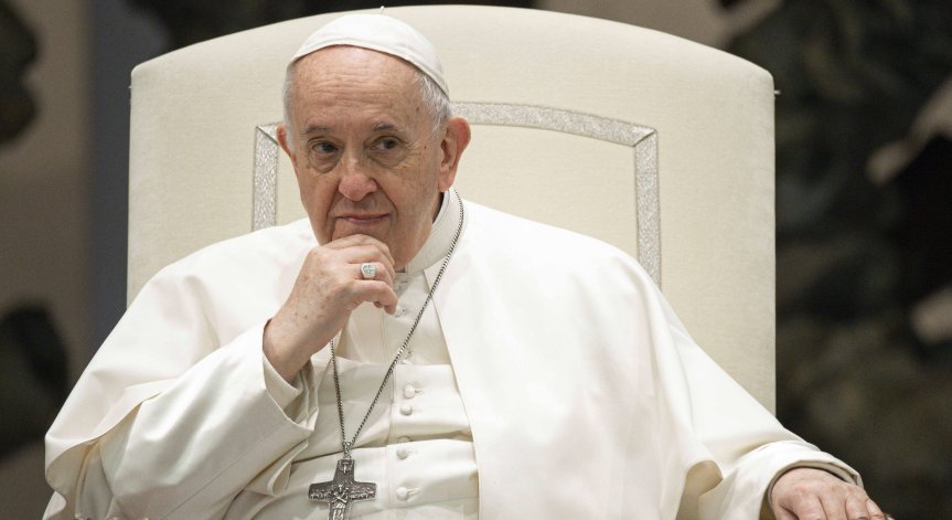 Папа Франциск: Бедността не може да се пребори със социалните помощи