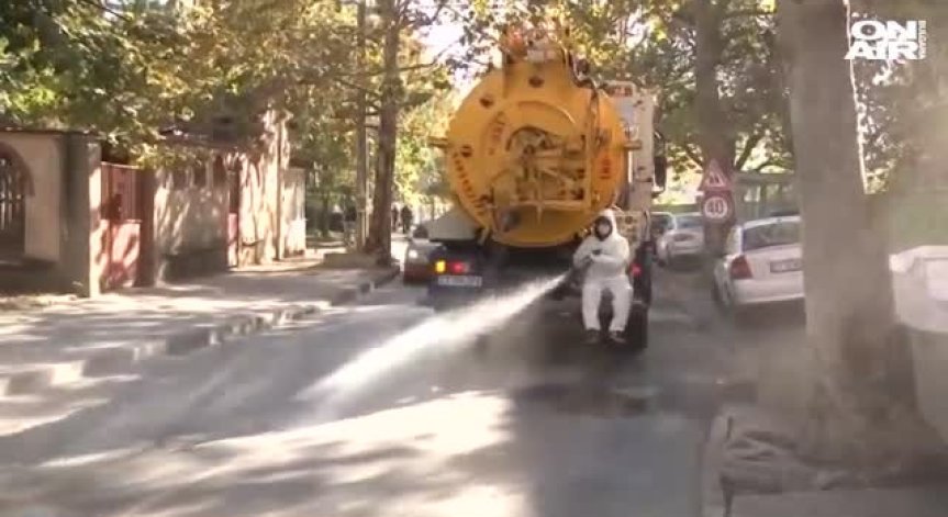 Дезинфекцират два квартала в Казанлък 
