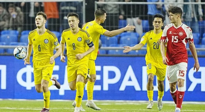 Леден душ за Дания: Поведе с 2:0, но загуби с 2:3 от Казахстан