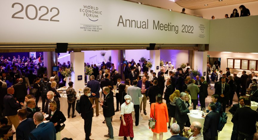 Световният елит обсъжда войната в Украйна на форума в Давос