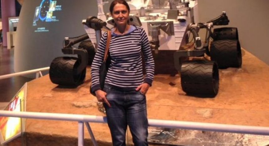 Доника Ризова с фоторазказ от острова на усмихнатите столетници