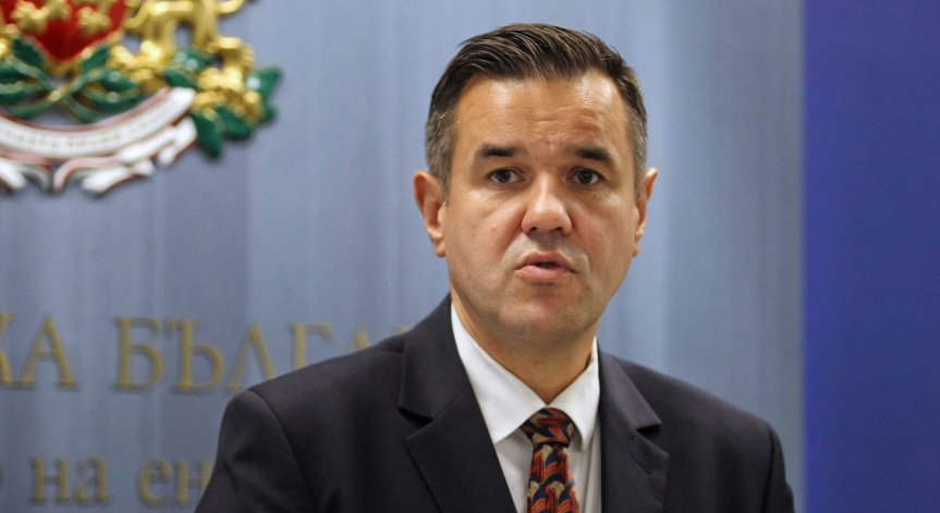 България ще предостави на Украйна леко стрелково оръжие и боеприпаси