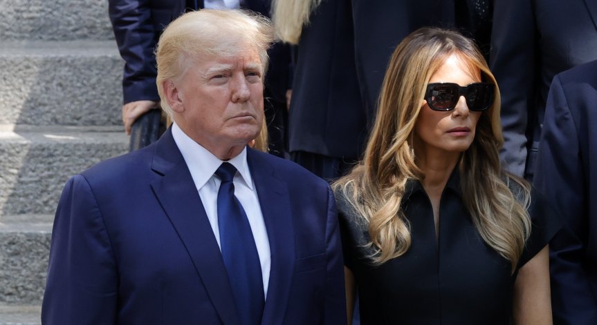 На 78-годишна възраст почина майката на Мелания Тръмп