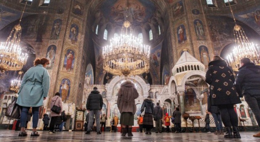 Църквата отбелязва Възнесение Господне - Спасовден