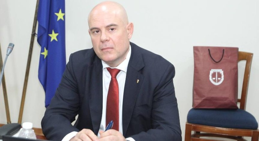 Прокуратурата: Гешев не може да отчита дела за полицейско насилие, ще наруши Конституцията