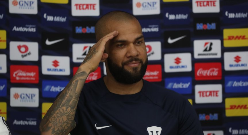 ДНК засилва версията за изнасилване, въпреки твърденията на Дани Алвеш