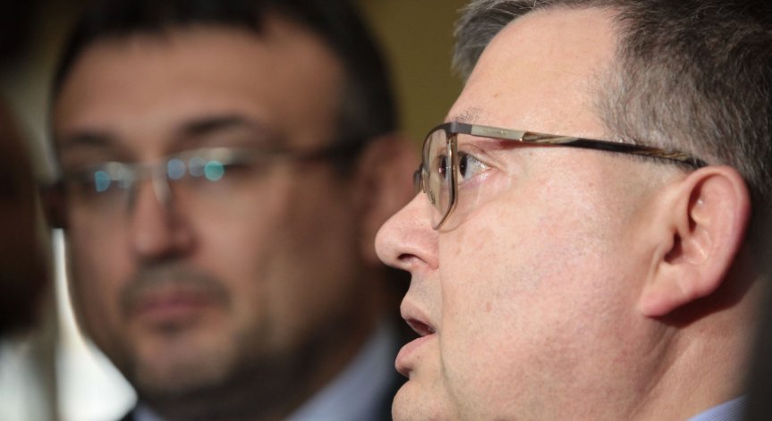 Цацаров поиска ДАНС да изкара на светло парите и имотите на хората от властта