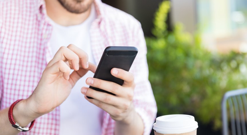 Revolut е сред редицата нови дигитални финансови институции, които са изцяло онлайн.