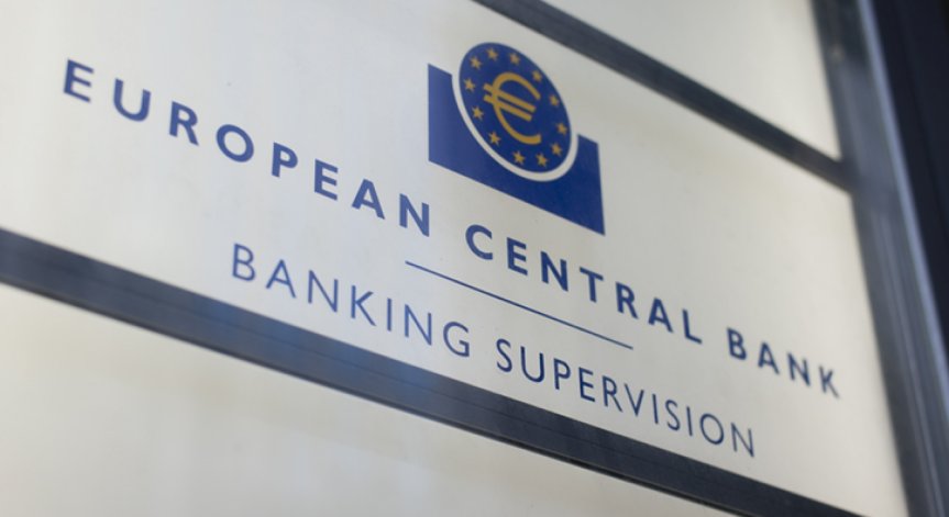 Единният банков надзор влиза в сила: Нуи иска хармонизиране на регулациите