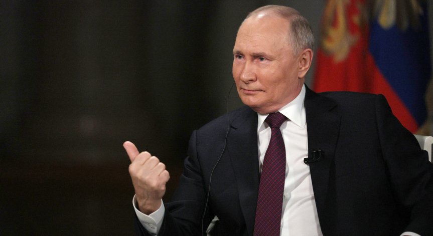 Путин поздрави военнослужещите за превземането на Авдеевка