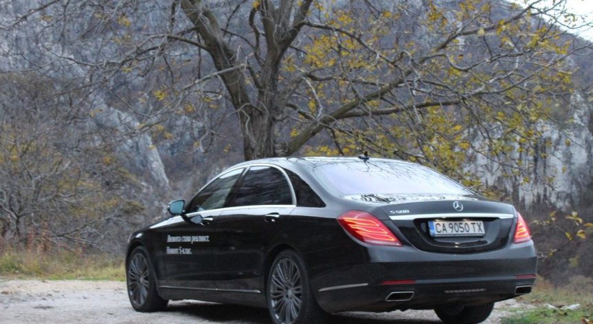 Полет без стюардеса: караме новата S-класа на Mercedes