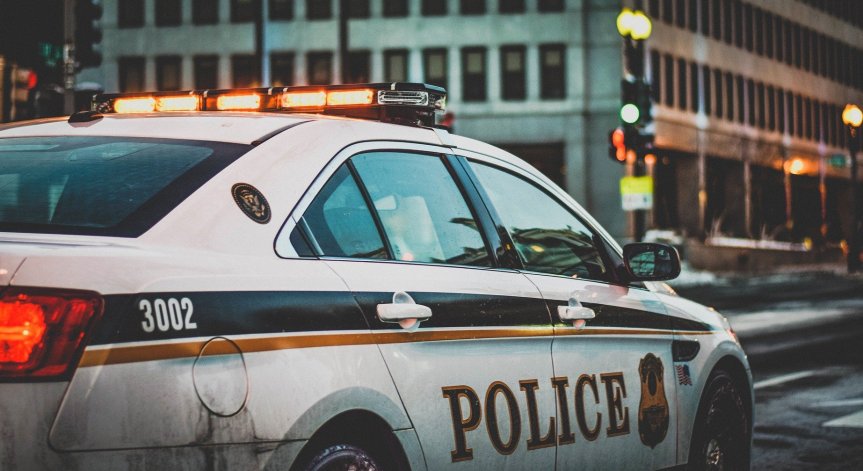 Във Франция задържаха пет жени, заподозрени в подготвян терористичен акт 