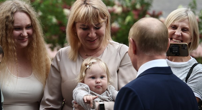 Тревожно ниска раждаемост в Русия.