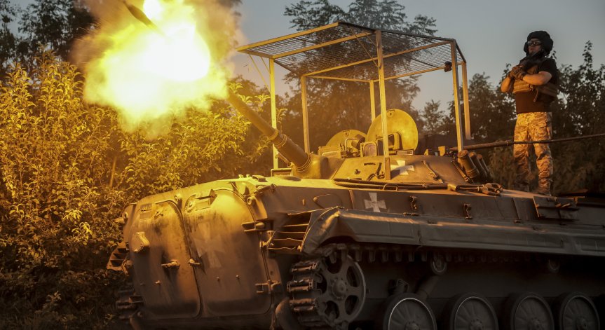 Украинците контраатакуват яростно.