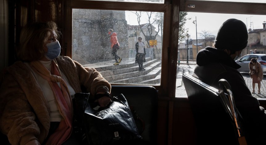 Португалия облекчава рестрикциите за пътници, които имат европейски цифров сертификат