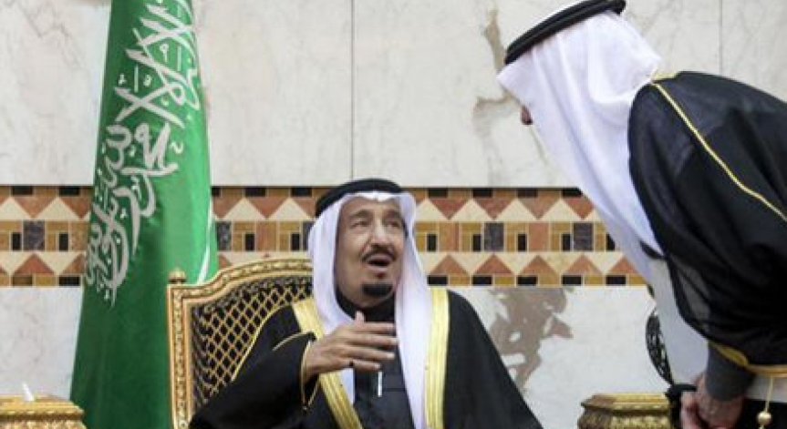 Кралят на Саудитска Арабия Салман смени брат си като престолонаследник