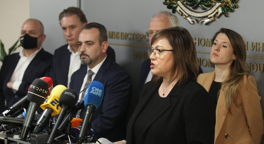 Нинова пусна анкета до бизнеса, иска да знае какви са проблемите и нуждите му