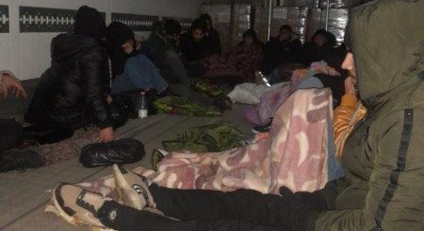 Хванаха 32-ма нелегални мигранти на българо-румънската граница