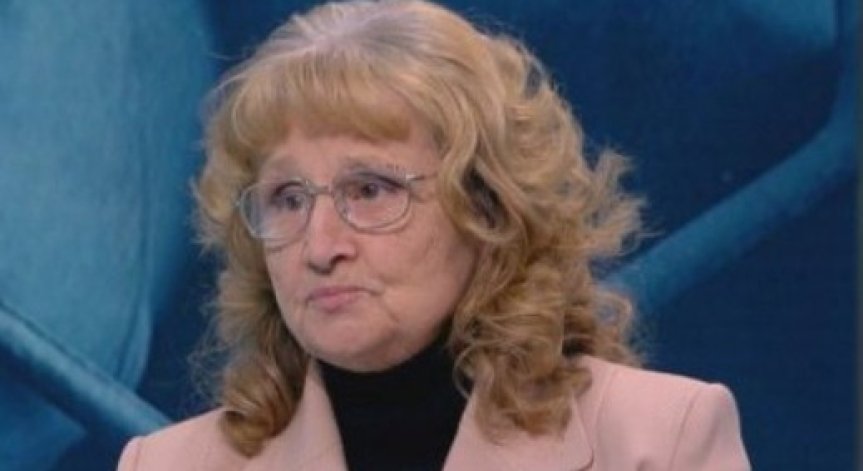 Почина майката на Десислава Иванчева