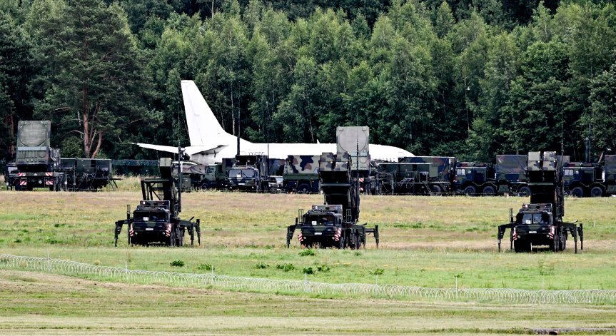 Драконовски мерки във Вилнюс, опасан е с Patriot, NASAMS, военни самолети, дронове