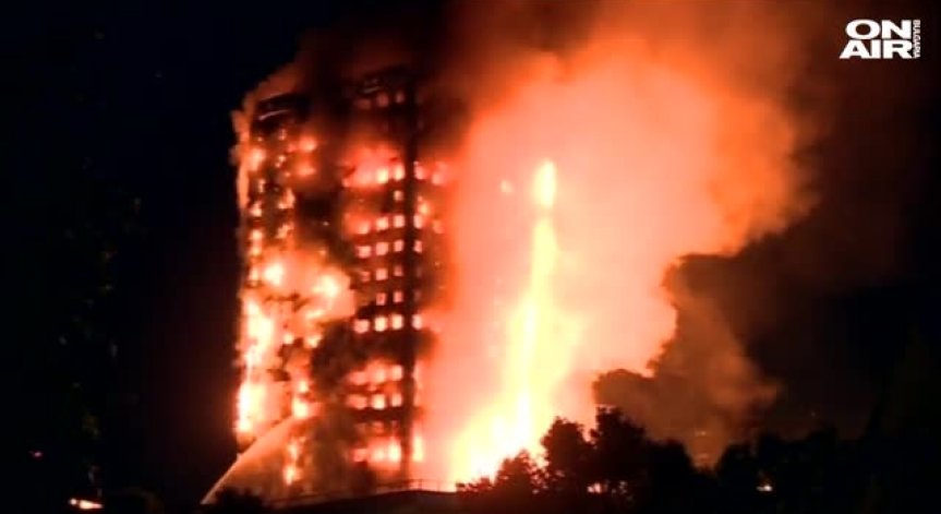 Огромен пожар в Лондон, горя 27-етажен жилищен блок