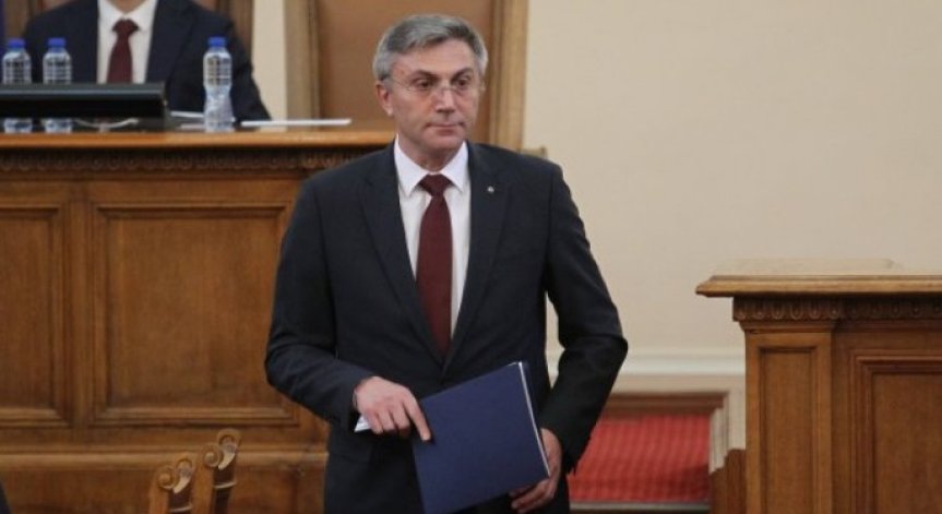 Карадайъ: Петков лъже, че 