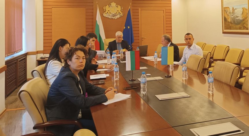 Ще обменяме данни с Украйна за търговията със селскостопански стоки