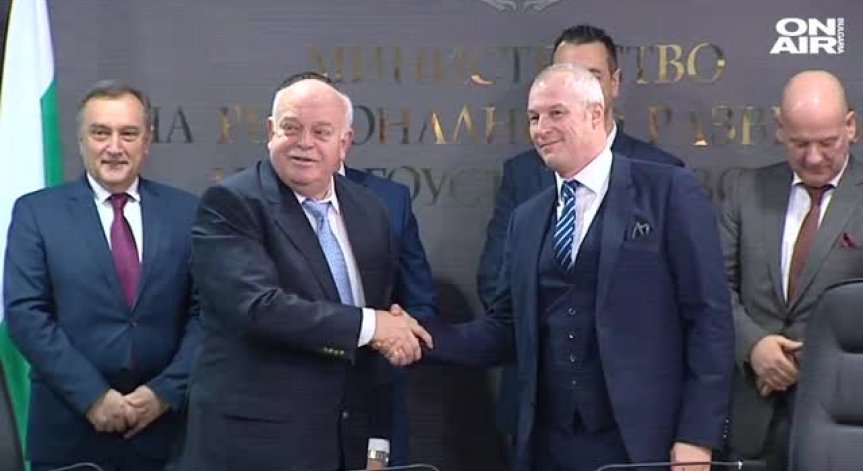 Тол системата в България тръгва до 19 месеца