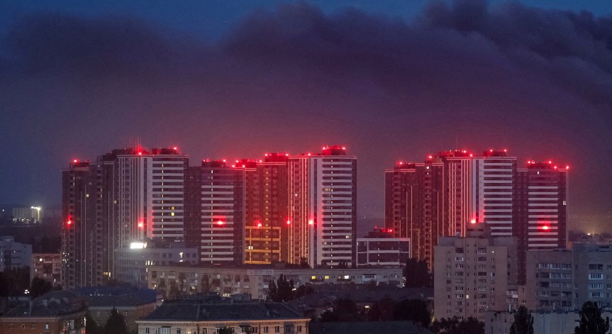 Русия удари военни и инфраструктурни обекти в Украйна