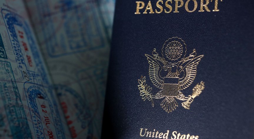 Издадоха първия паспорт с неидентифициран пол на притежателя му