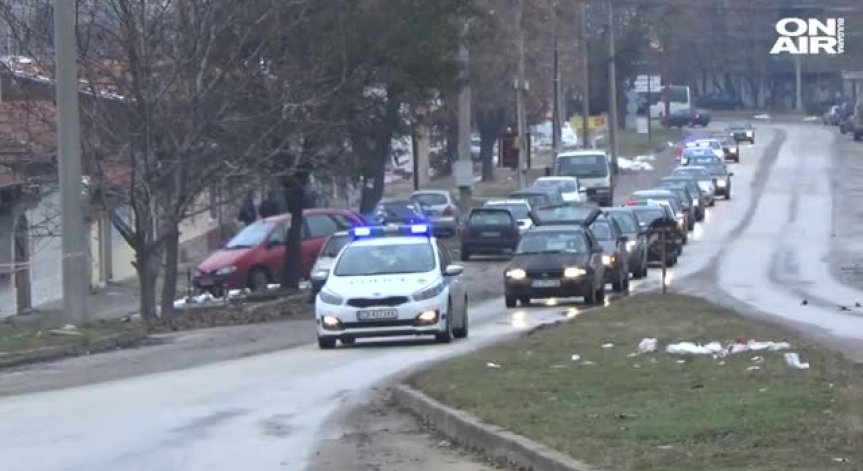 Напрежение по време на протестите в Кресна, жители блокираха Е-79
