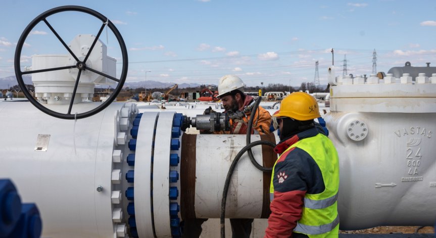 От сряда Русия врътва кранчето на газа за подкрепящите Украйна страни