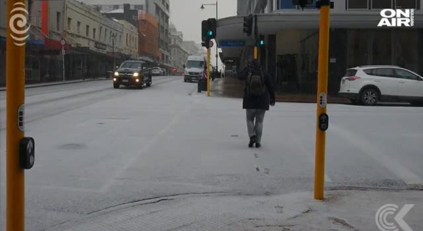 Снежна буря посред лято в Нова Зеландия