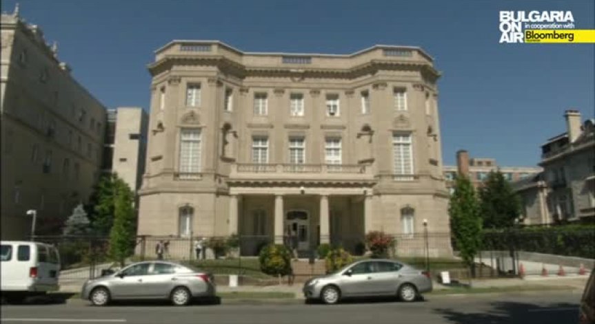 САЩ и Куба отварят посолствата си във Вашингтон и Хавана