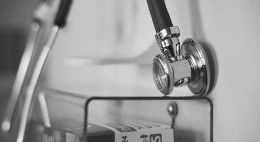 Битата медицинска сестра в Спешното в Разлог получила комоцио и хематоми