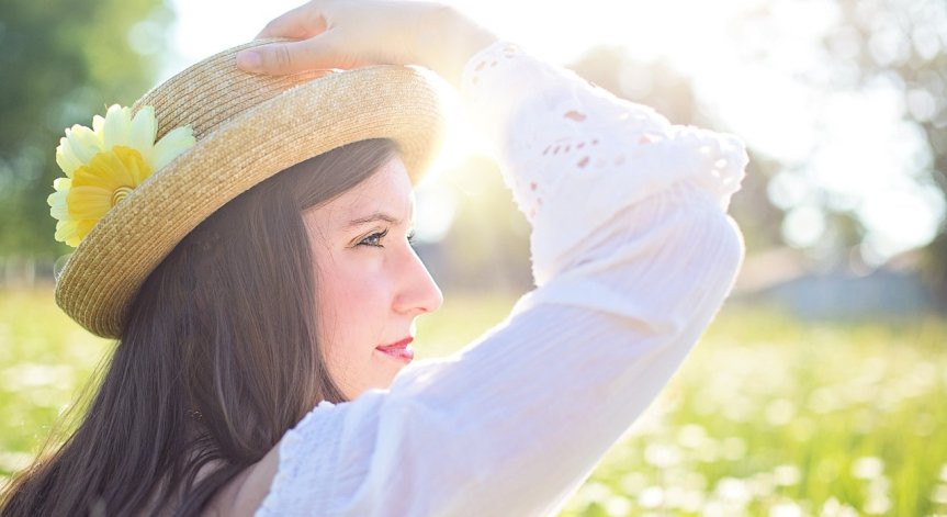 Шапки - страхотен аксесоар или вредител за косата?