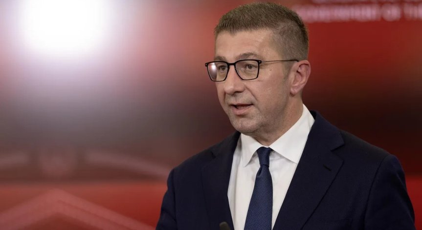 Мицкоски: Диалогът е пътят към решение с България