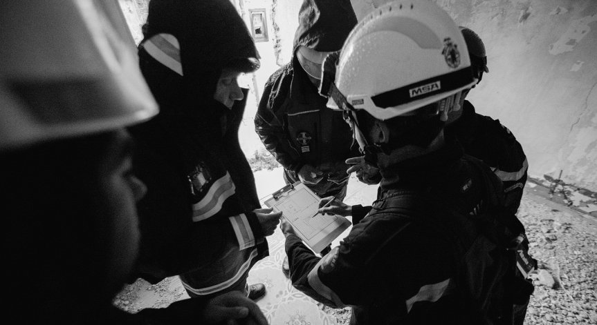 Трус с магнитуд 6,8 разтресе Япония