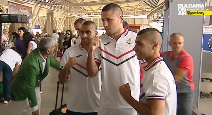 Младите ни олимпийци заминаха за Китай