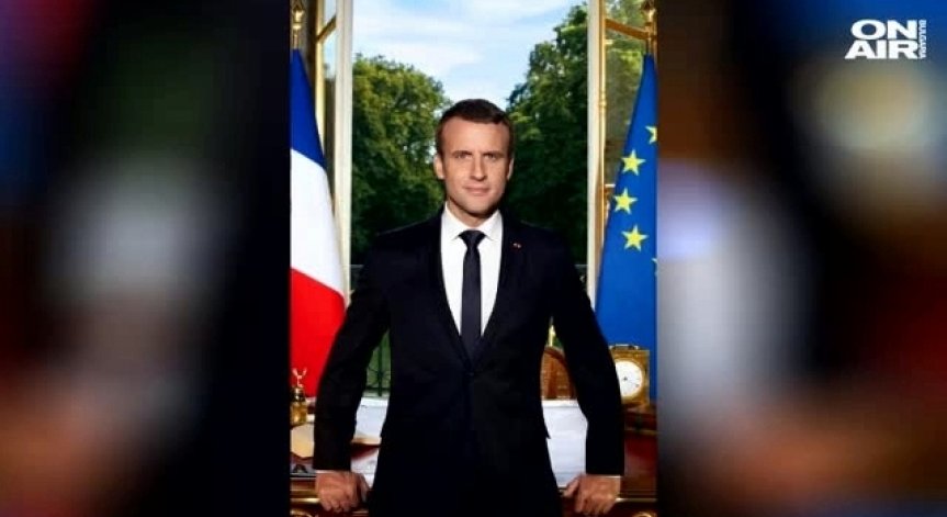 Макрон кацна на летище Варна, Борисов го посрещна