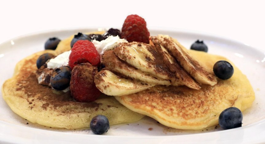 Зарадвайте близките си със здравословни палачинки.