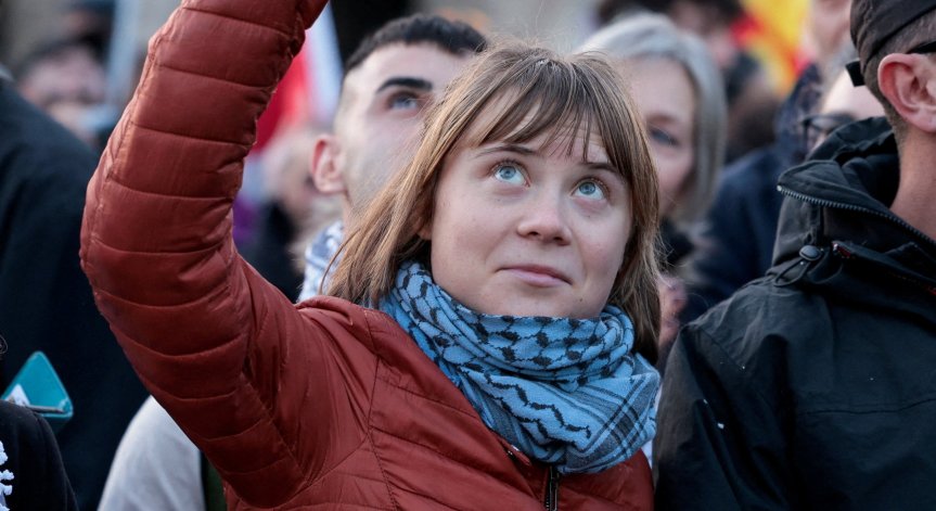 Грета Тунберг е арестувана в Лондон