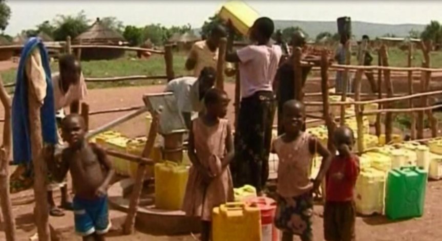 Всички деца в света ще получат достъп до образование най-рано след 70 г.