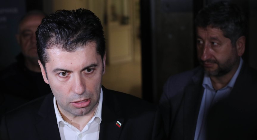 Кирил Петков покани Борисов лично да преговаря и определи идеята му като абсурдна